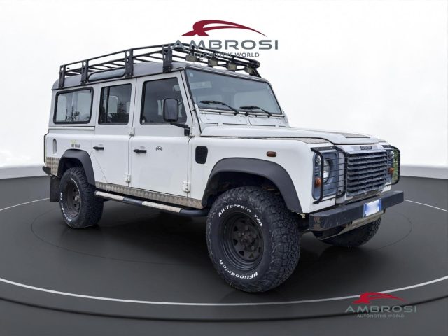 Land Rover Defender 110 2.5 Td5 cat Station Wagon SE - AUTOCARRO N1 - foto 2 di 4