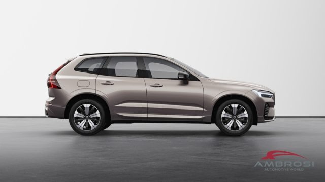 Volvo XC60 T6 AWD Plug-in hybrid Elettrica/Benzina Plus Dark - foto 4 di 4