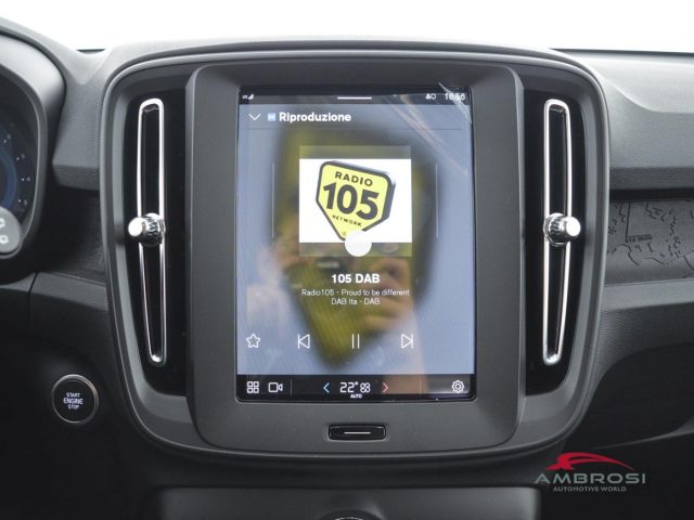 Volvo XC40 B3 Mild hybrid Benzina Essential - AUTOCARRO nuovo a CORCIANO