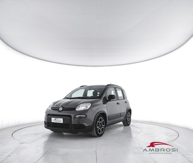 Fiat Panda 1.0 FireFly S&S Hybrid City Life usato a CORCIANO