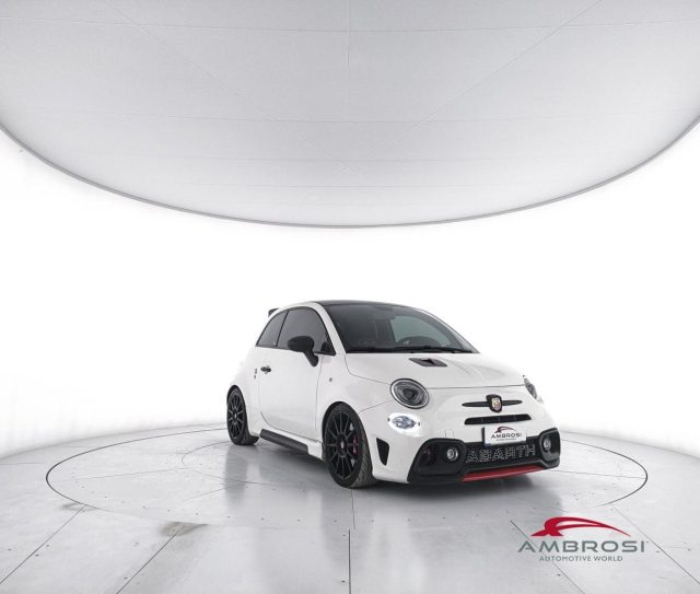 Abarth 595 Competizione 595 1.4 Turbo T-Jet 180 CV Competizione - foto 4 di 4
