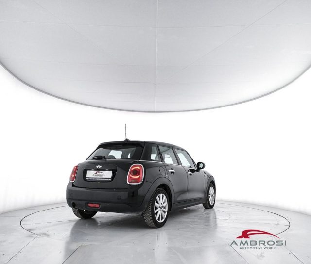 MINI One D 5 porte 1.5 - PER OPERATORI DEL SETTORE - foto 4 di 4