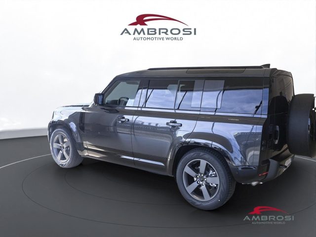 Land Rover Defender L663 3.0 AJ20-D6H AWD 5DR SWB X-Dynamic SE 200PS A - foto 4 di 4