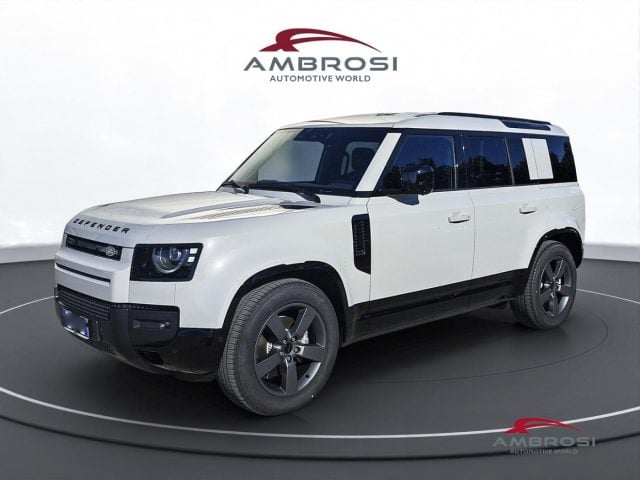 Land Rover Defender L663 3.0 AJ20-D6H AWD 5DR SWB X-Dynamic SE 200PS A, del 2026, 1.809 km, in vendita a Corciano (PG)