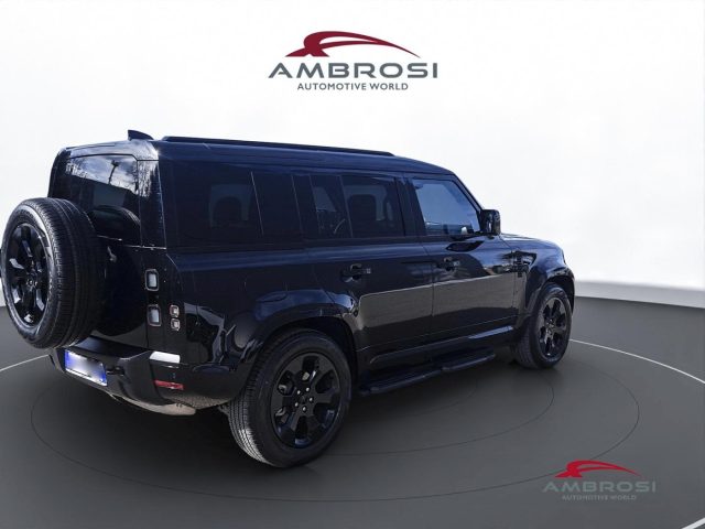 Land Rover Defender L663 2.0 AJ20-P4H PHEV AWD 5DR SWB X-Dynamic SE 30 - foto 3 di 4