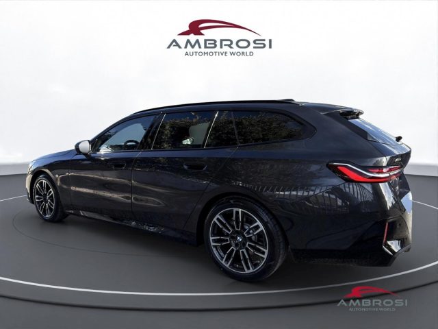 BMW 520 Serie 5 d xDrive Touring Msport Travel Package - foto 4 di 4