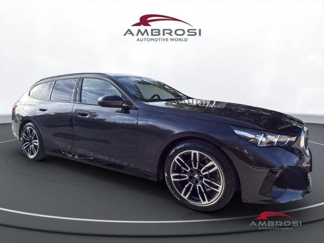BMW 520 Serie 5 d xDrive Touring Msport Travel Package - foto 2 di 4