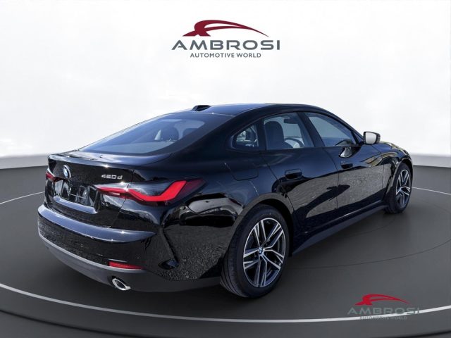 BMW 420 Serie 4 d Gran Coupé Innovation Comfort Package - foto 3 di 4