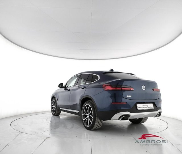 BMW X4 xdrive20d mhev 48V auto usato a CORCIANO