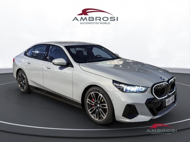 BMW i5 eDrive40 Msport Pro Package - foto 2 di 4