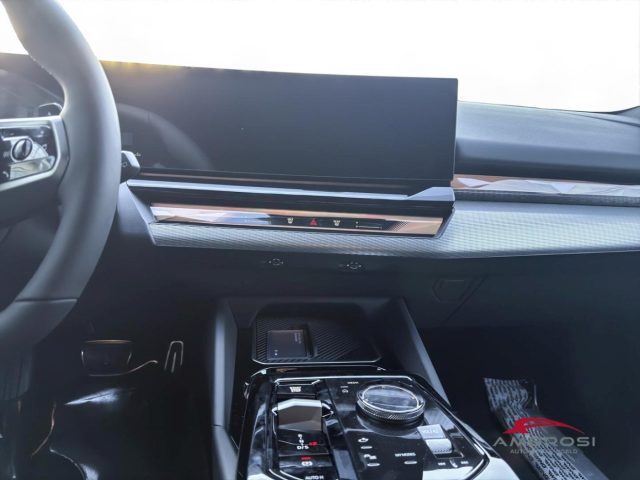 BMW 520 Serie 5 d xDrive Touring Msport Pro Travel Comfort, del 2026, in vendita a Corciano (PG)