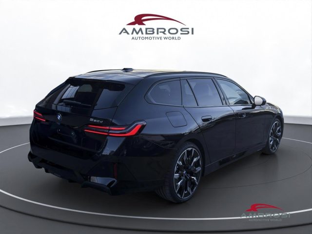 BMW 520 Serie 5 d xDrive Touring Msport Pro Travel Comfort - foto 3 di 4