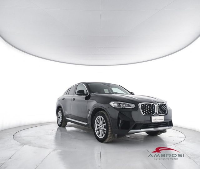 BMW X4 xdrive20d mhev 48V auto - foto 2 di 4