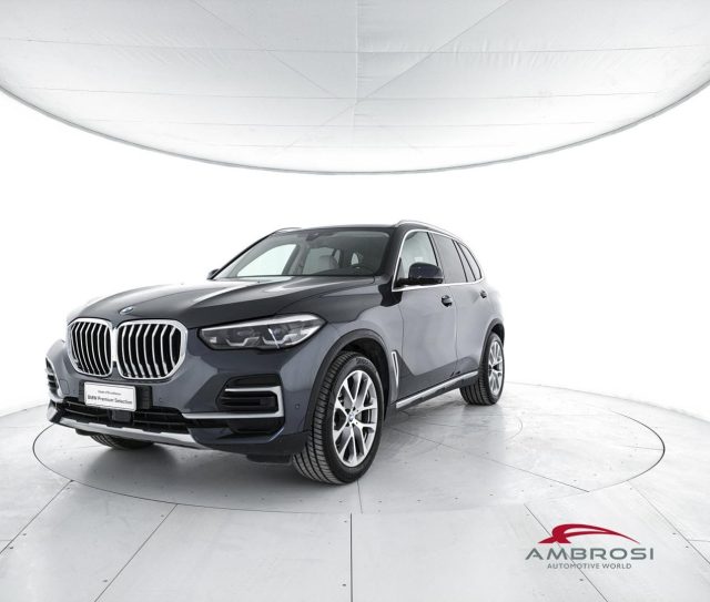 BMW X5 xDrive25d xLine usato a CORCIANO