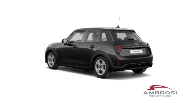 MINI Cooper 5 porte Essential - foto 3 di 4
