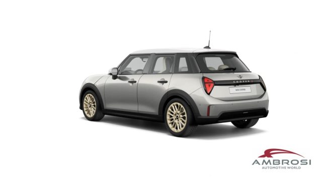 MINI Cooper S 5 PORTE FAVOURED - foto 3 di 4