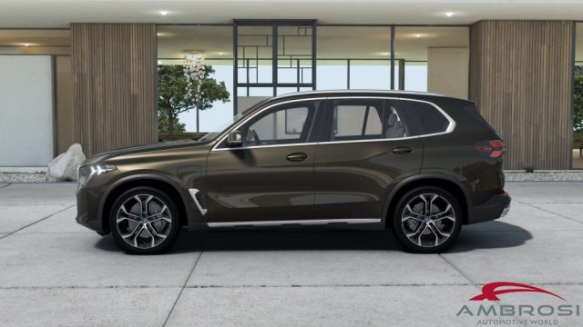 BMW X5 xDrive50e - foto 3 di 4