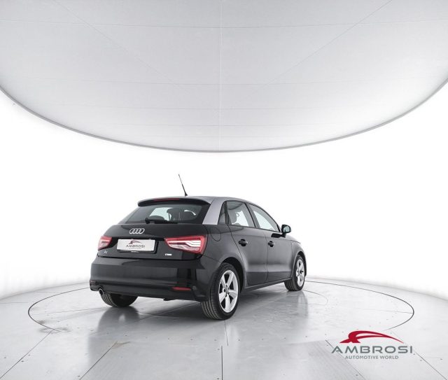 Audi A1 1.4 TDI ultra Metal - foto 4 di 4