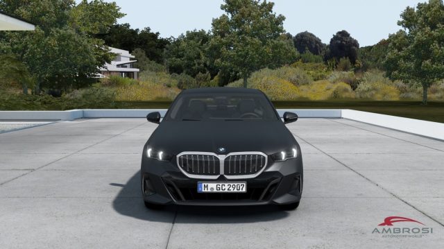 BMW 520 Serie 5 I 48V Msport - foto 4 di 4