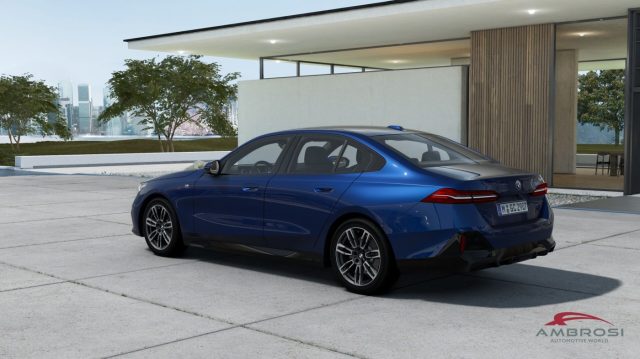 BMW 520 Serie 5 d 48V - foto 2 di 4