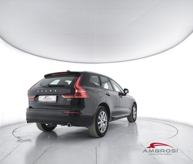 Volvo XC60 D4 AWD Geartronic Business - foto 4 di 4