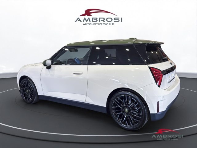 MINI Cooper 3 porte SE Paul Smith Edition - foto 4 di 4