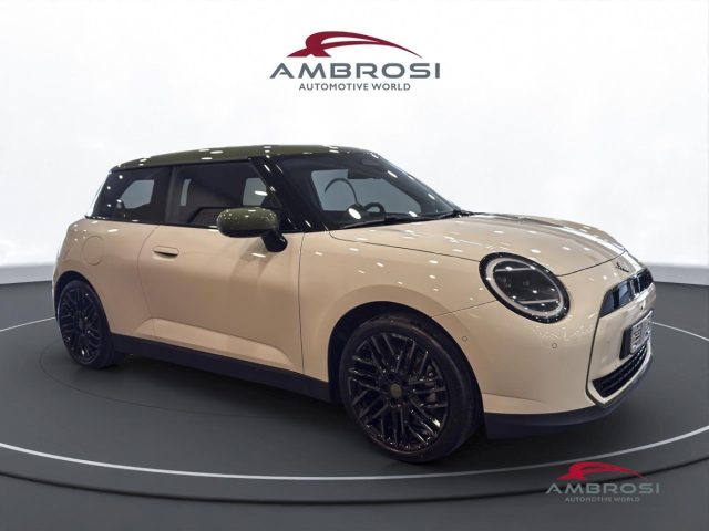 MINI Cooper 3 porte SE Paul Smith Edition - foto 2 di 4