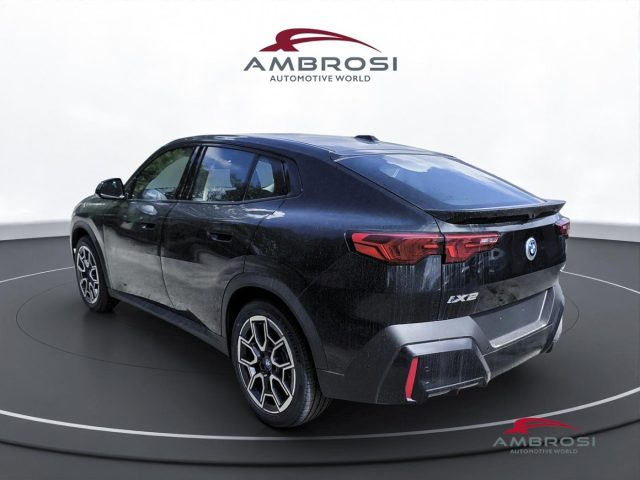BMW iX2 xDrive30 Premium Package - foto 4 di 4