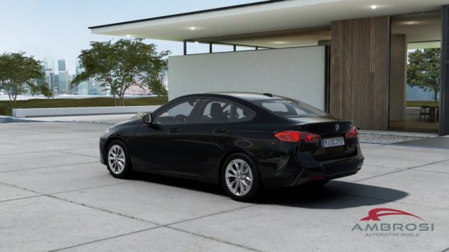 BMW 220 Serie 2 Gran Coupé - foto 2 di 4
