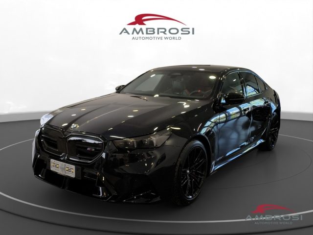 BMW M5 Berlina M-Driver's Comfort package nuovo a CORCIANO