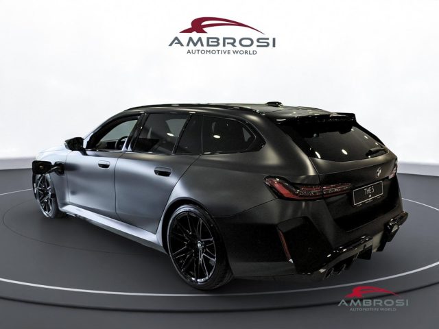 BMW M5 Touring M-Driver's Ultimate Package - foto 3 di 4
