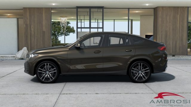 BMW X6 xDrive30d 48V Msport - foto 3 di 13