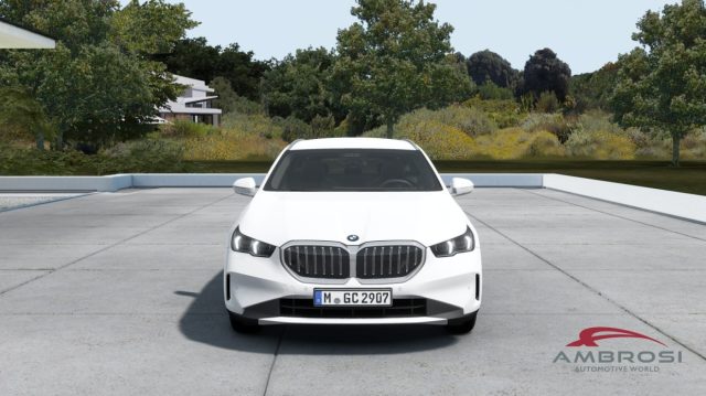 BMW 520 Serie 5 d xDrive Touring - foto 4 di 13