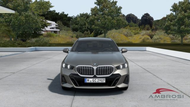 BMW 520 Serie 5 d xDrive Touring Msport Package - foto 4 di 13