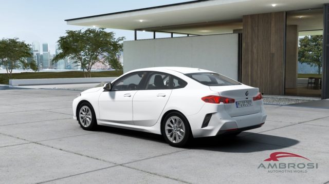 BMW 220 Serie 2 Gran Coupé - foto 2 di 13