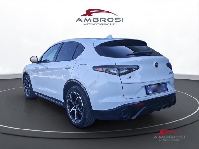 Alfa Romeo Stelvio 2.2 t Veloce Q4 210cv auto - foto 4 di 4