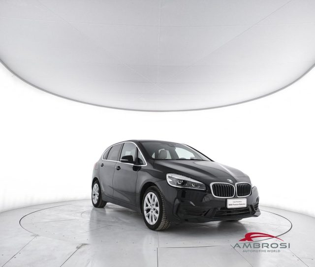 BMW 225 Serie 2 xe iPerformance Business aut. - foto 2 di 4