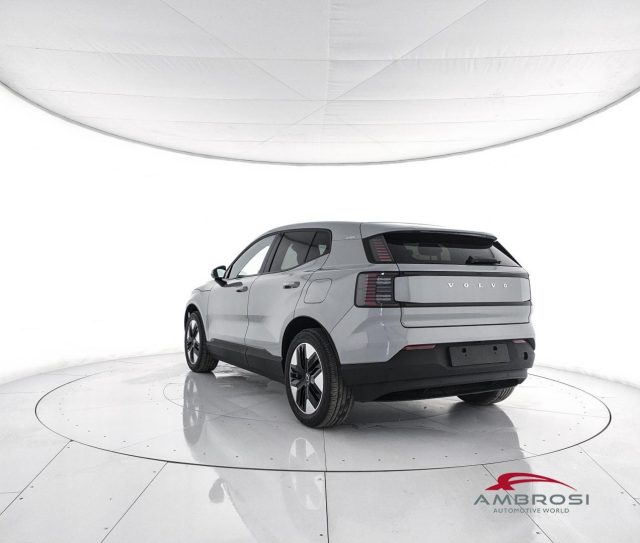 Volvo EX30 Single Motor Extended Range Electric Core - PRONTA - foto 4 di 4