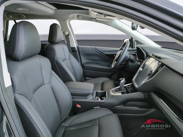 Subaru OUTBACK 2.5i Lineatronic PREMIUM nuovo a CORCIANO