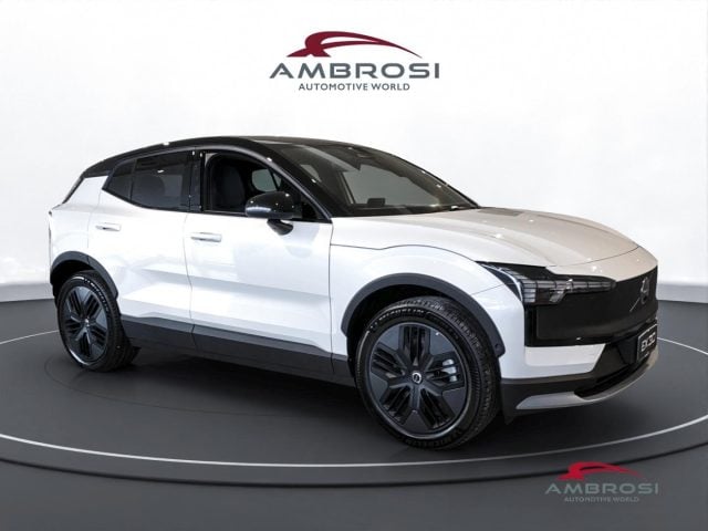 Volvo EX30 Cross Country P5 Long Range Electric Plus nuovo a CORCIANO
