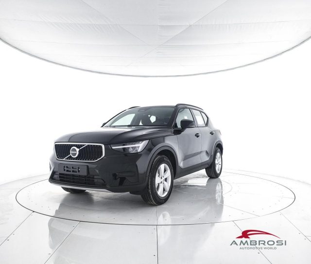 Volvo XC40 B3 Mild hybrid Benzina Essential nuovo a CORCIANO