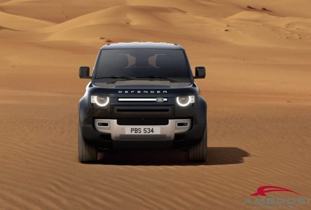 Land Rover Defender 90 3.0D I6 300 CV AWD Auto SE nuovo a CORCIANO