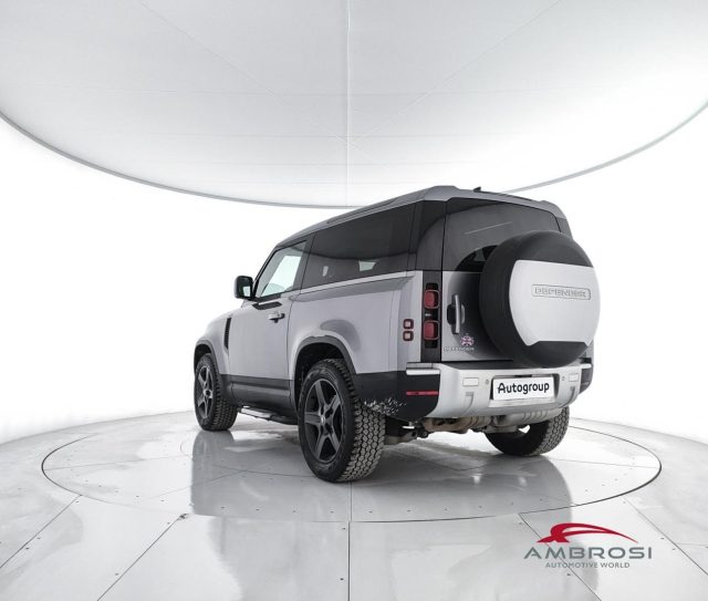 Land Rover Defender 90 3.0d i6 mhev SE awd 250cv aut - foto 4 di 4