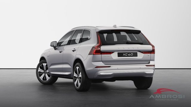 Volvo XC60 T6 AWD Plug-in hybrid Elettrica/Benzina Core Brigh - foto 3 di 4
