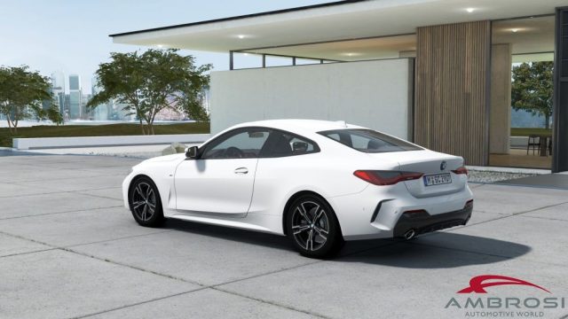 BMW 430 Serie 4 Coupè i Msport - foto 2 di 4