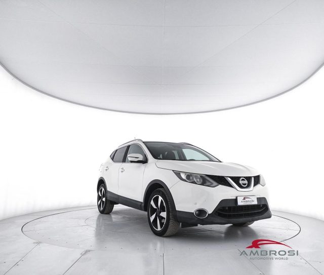 Nissan Qashqai 1.5 dCi Tekna - foto 2 di 4