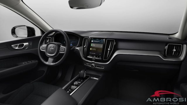 Volvo XC60 Mild Hybrid B4 AWD automatico Essential nuovo a CORCIANO