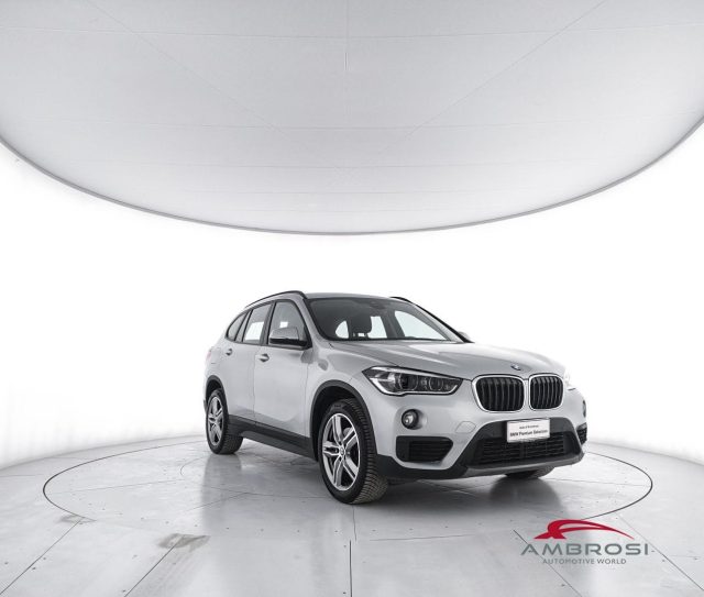 BMW X1 xDrive18d auto - foto 2 di 4