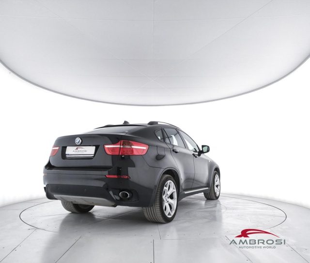 BMW X6 xDrive40d Attiva - foto 3 di 4