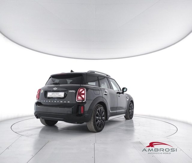 MINI Countryman Cooper SE 1.5 Cooper SE ALL4 Automatica 220 cv - foto 4 di 4